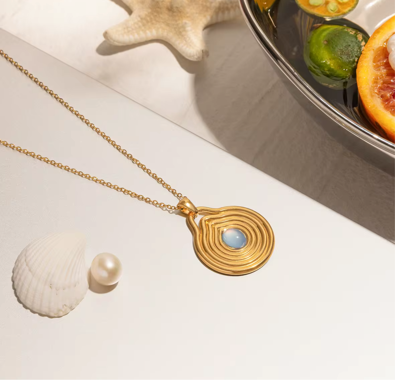 GOLDEN RIPPLE NECKLACE