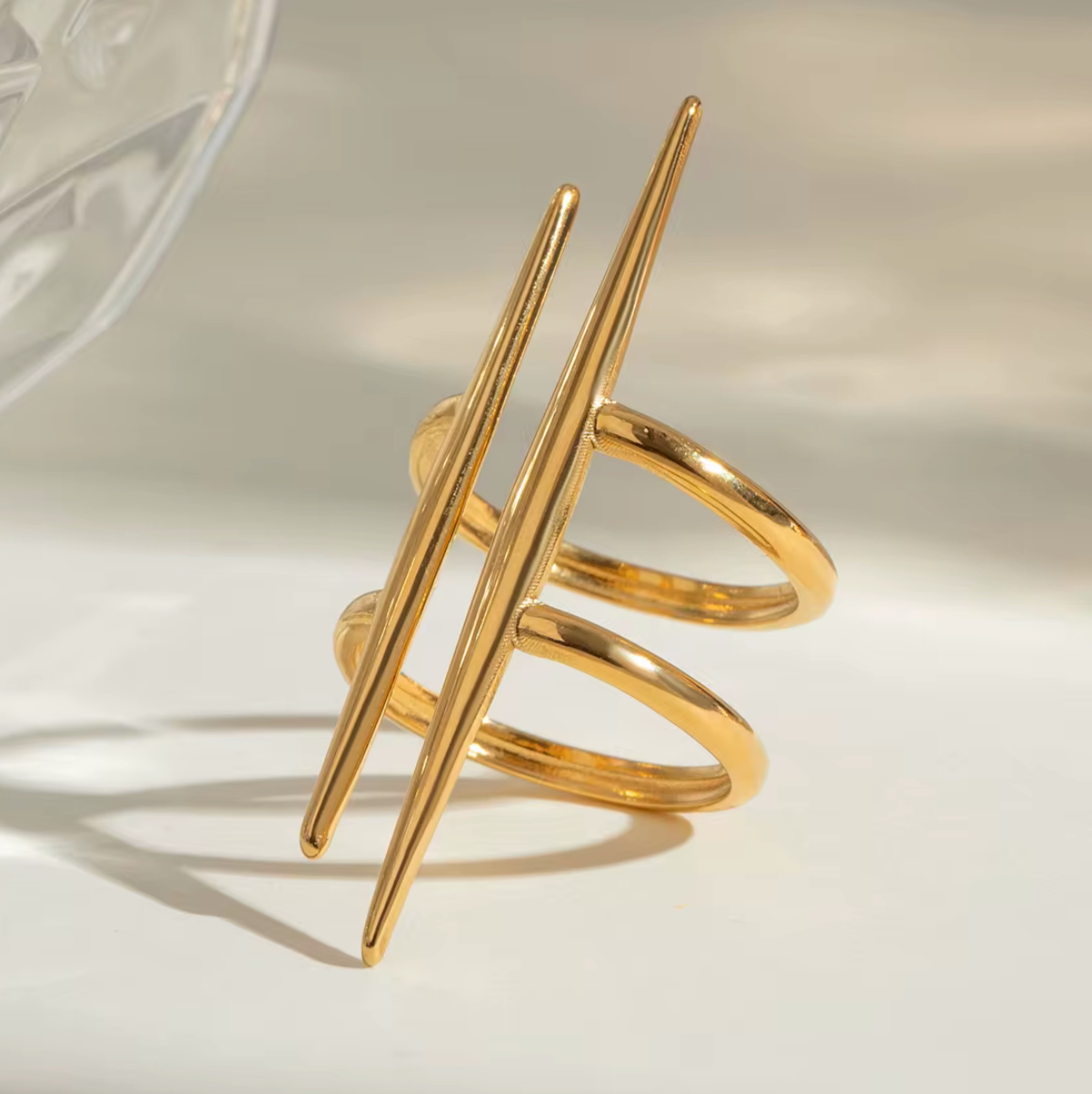 SERAPHINA BAR GOLD RING