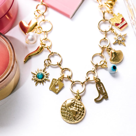 MAGIC CHARMS NECKLACE