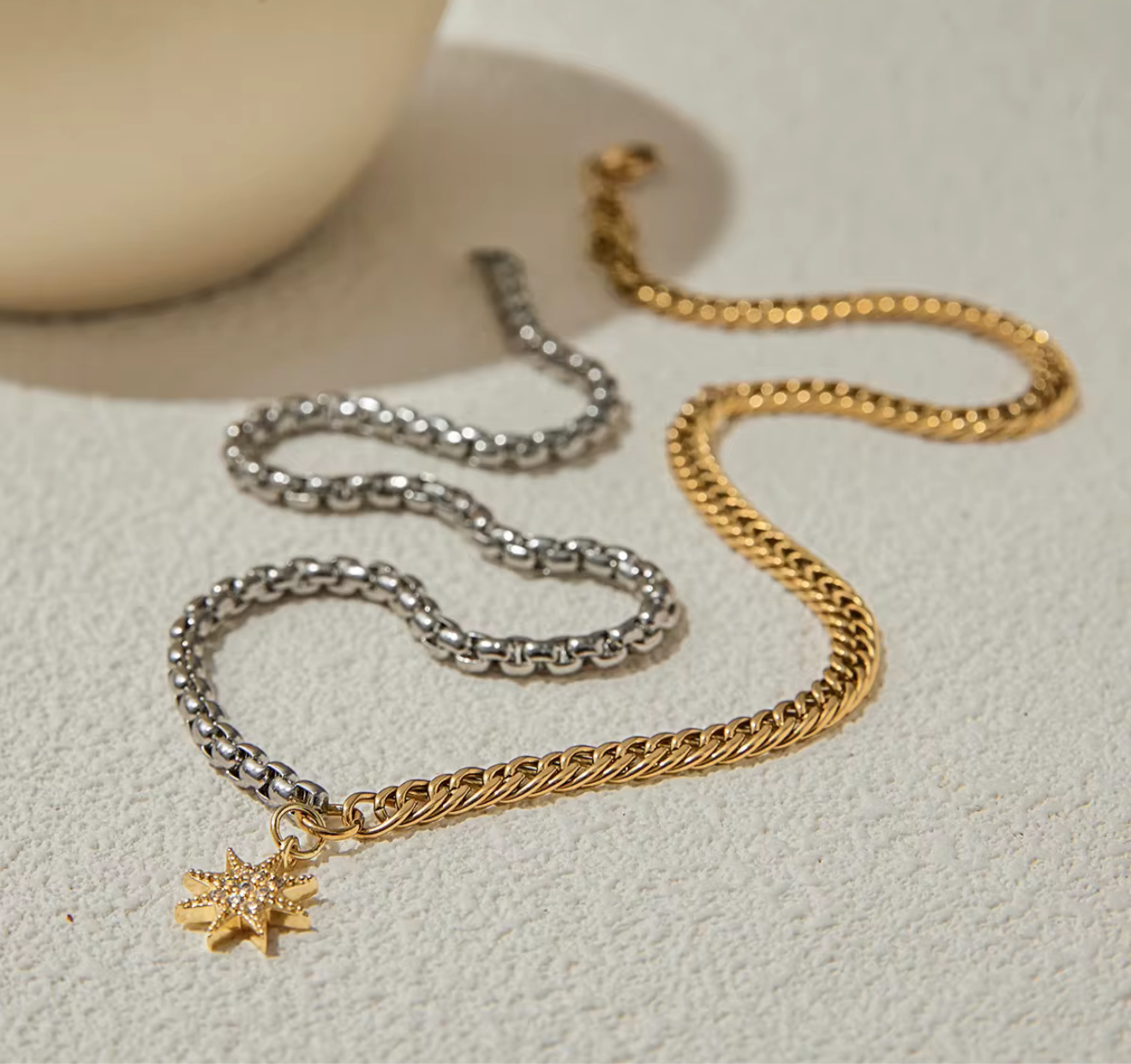 DUAL STAR NECKLACE