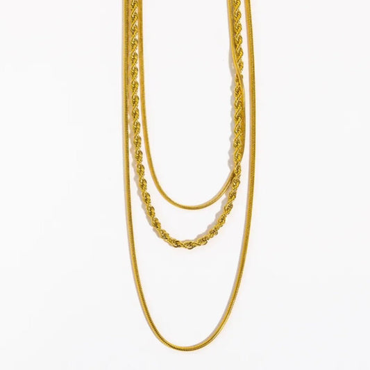 HAILEY LAYERED GOLD CHAIN NECKLACE