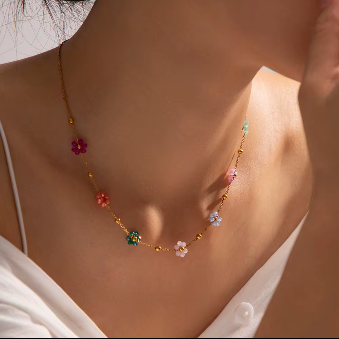 MARISABEL BlOOM NECKLACE