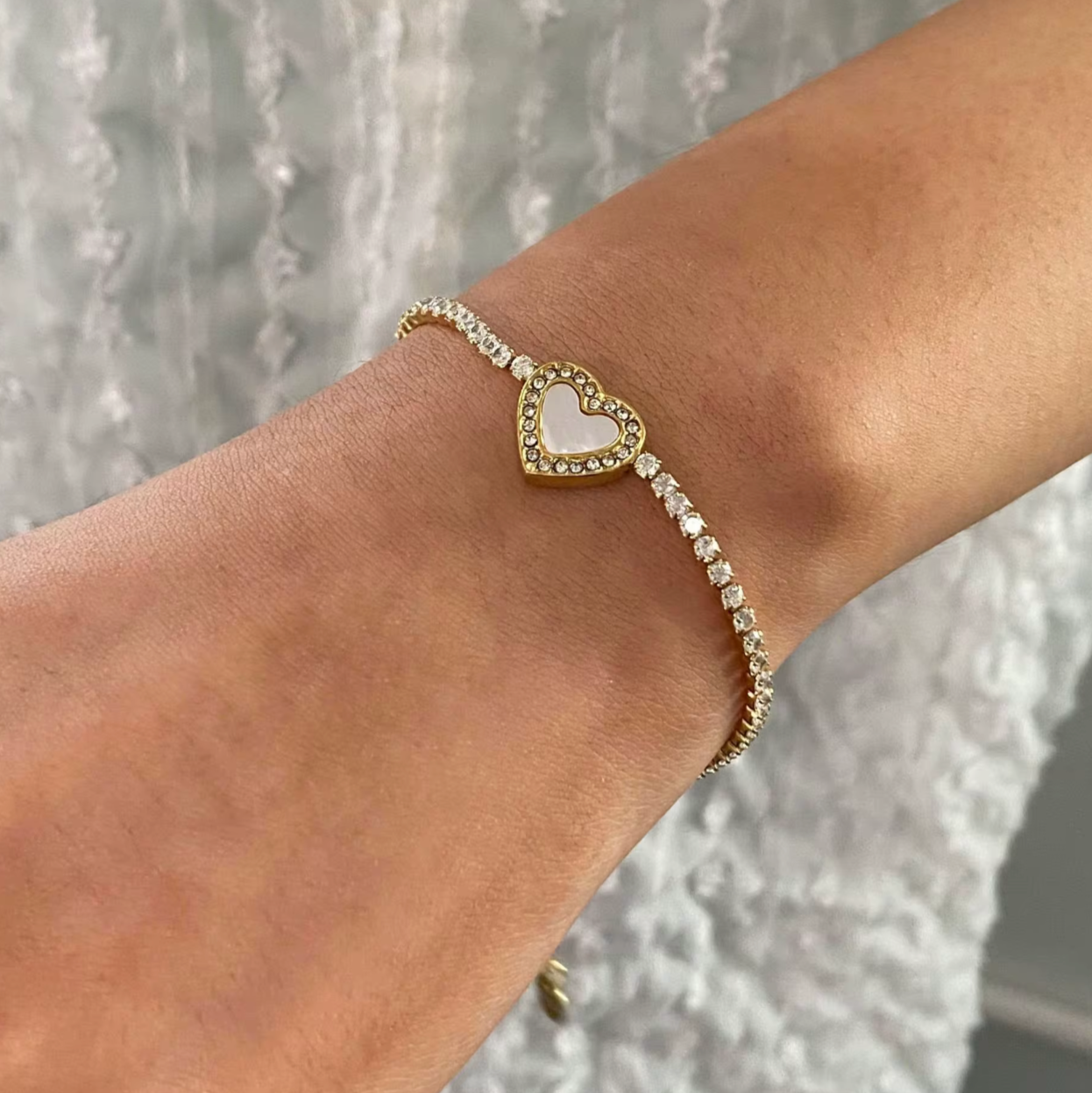 HEART OF SPARKLE BRACELET