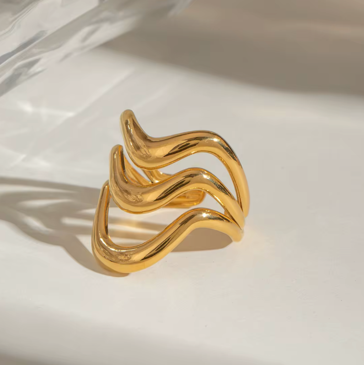HALLE WAVE  GOLD RING