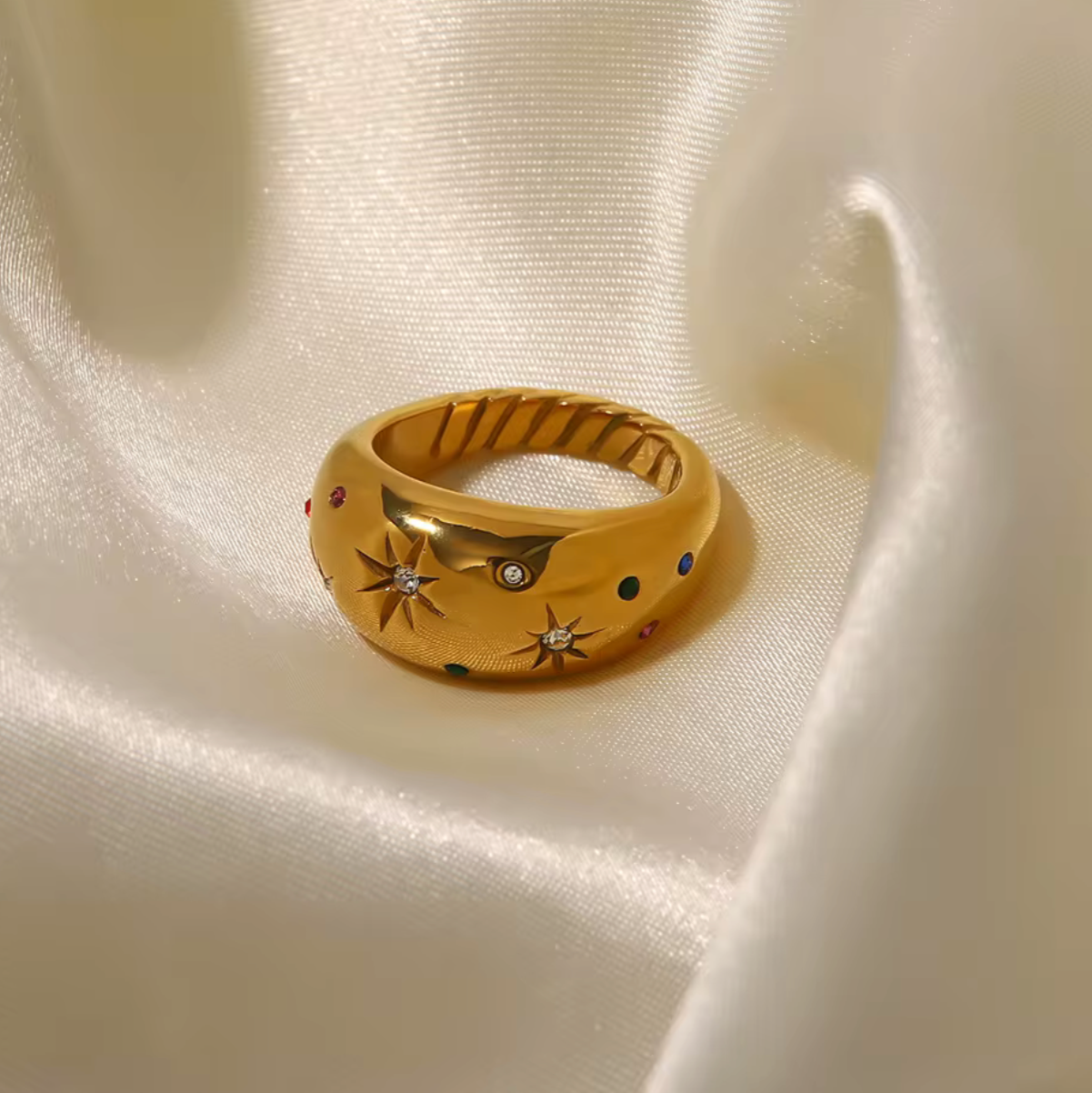 AGLAIA GOLD RING