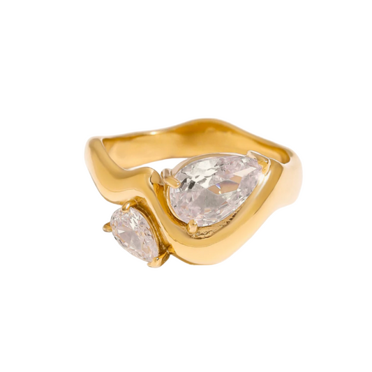 KATY DIAMOND TEARDROP GOLD RING