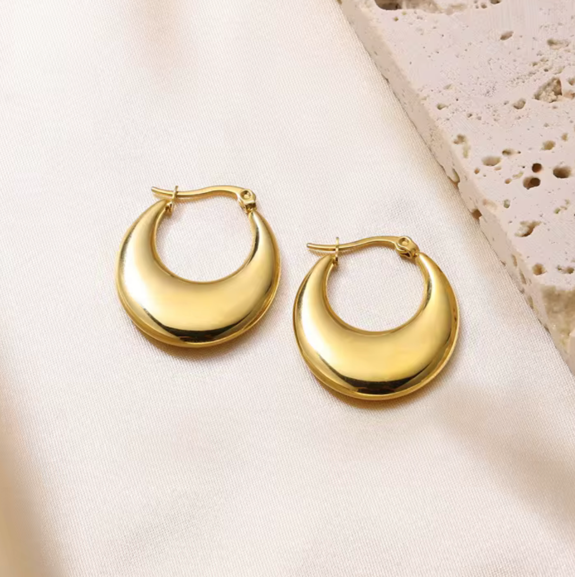 EVIE HOOP EARRINGS